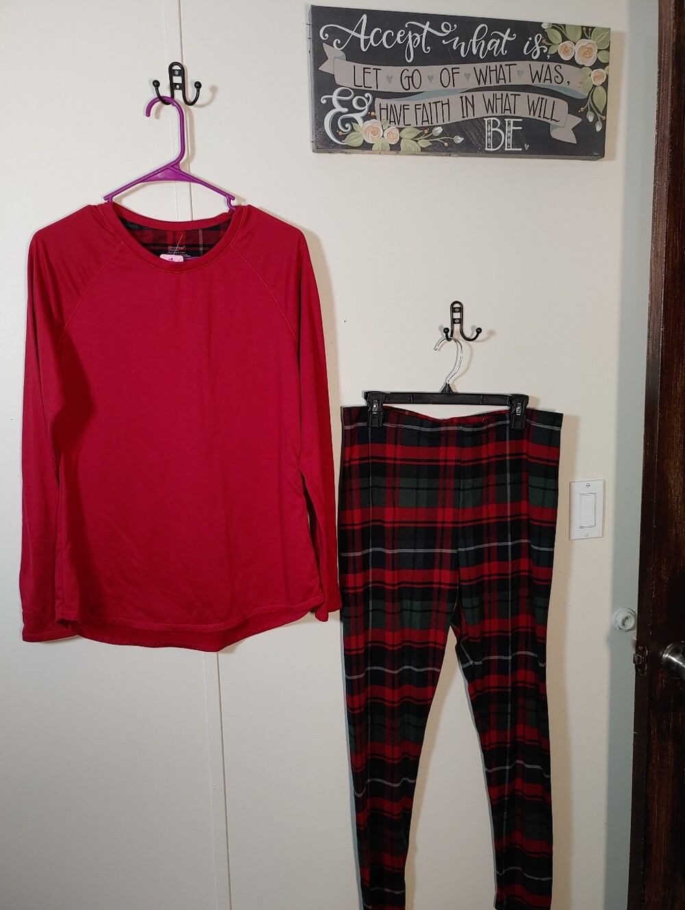 NWOT Climate Right By Cuddl Duds Large Green And Red Plaid Long Sleeve Pajamas
